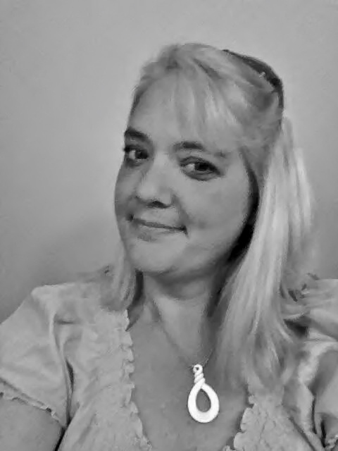 Shelley Elaine Horne